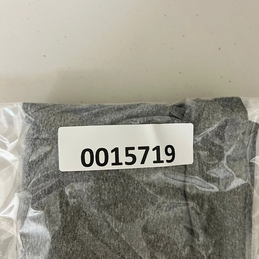 Nike Dri-FIT Mens Small Heather Gray Short‎ Sleeve Athletic Training T-Shirt